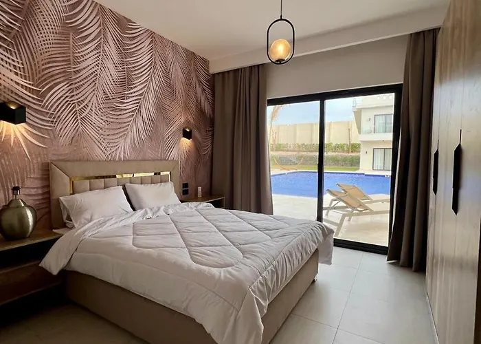 Unique Beige Adults Only الغردقة